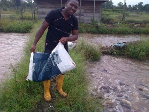 feed catfish in the river